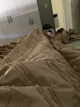 MatiG2323 online show from February 25, 4:30 pm