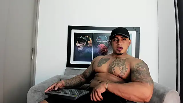 Maxkarther online show from December 17, 10:05 pm