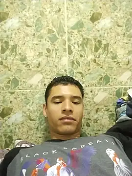 TraducedEscrow online show from April 30, 4:30 am