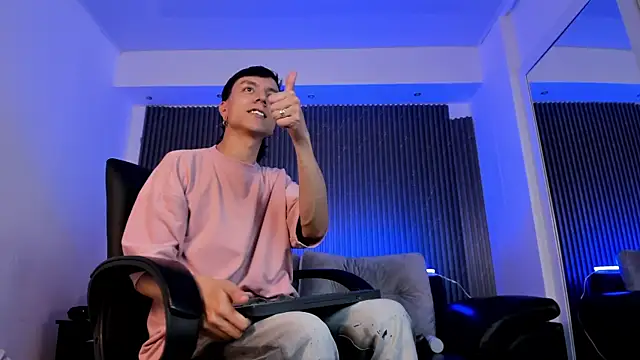 Bastthianxxx online show from November 29, 7:49 pm