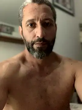 Calientesensible online show from March 31, 11:50 pm