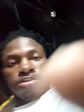 yeisonmurillo27 online show from January 8, 2:28 am