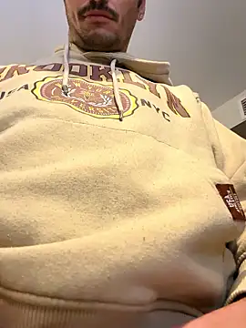 andresbale online show from December 2, 1:09 am