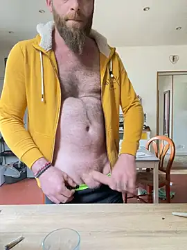 Bigdaad92 online show from April 13, 6:58 am