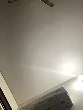 reyansh20134 online show from February 5, 6:04 pm