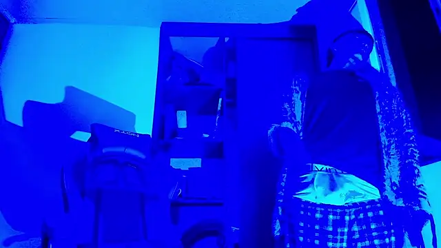 NoahGun  online show from December 15, 6:43 am