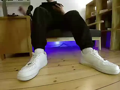 jonas camboy online show from January 15, 4:20 pm