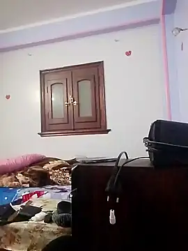 daisytaylorx1 online show from March 6, 7:33 pm