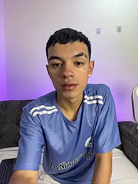 Kris Storm online show from December 16, 6:04 pm