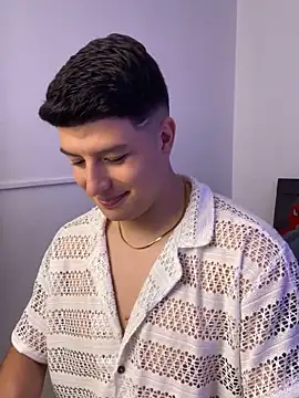 Goldenknight33 online show from February 12, 4:02 pm