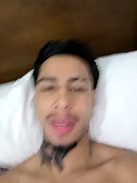 zorco model online show from December 19, 4:09 am