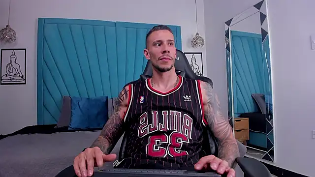 J king   online show from March 11, 8:27 pm