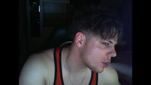 GymGuy0505 online show from April 12, 10:11 pm