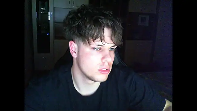 GymGuy0505 online show from April 10, 11:34 pm