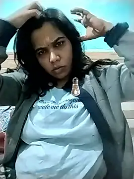 xoupleaura online show from December 18, 11:34 pm