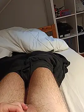Max69690 online show from May 18, 6:19 am