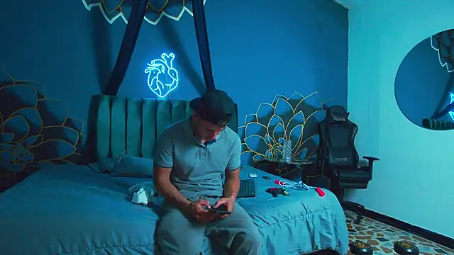 MagnusKnight  online show from January 7, 7:41 pm