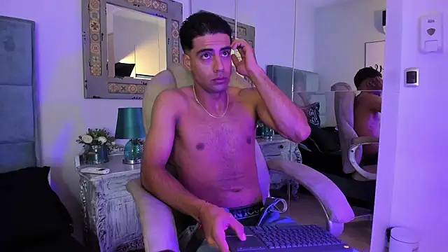 Lincon Casttan online show from December 16, 11:17 am