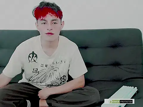 LITTLEZHALEM online show from December 14, 5:14 am