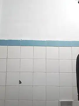 el laes online show from December 13, 9:10 pm