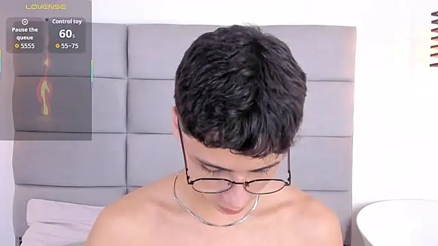 JoshClaarktt online show from February 25, 4:13 am