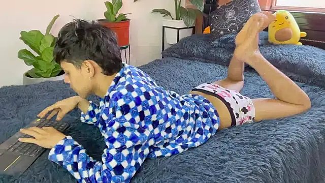 Andy Belier23 online show from February 17, 3:33 pm