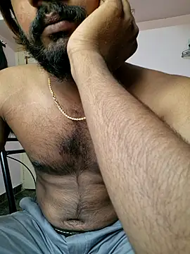 suhxil79 online show from March 29, 6:46 am