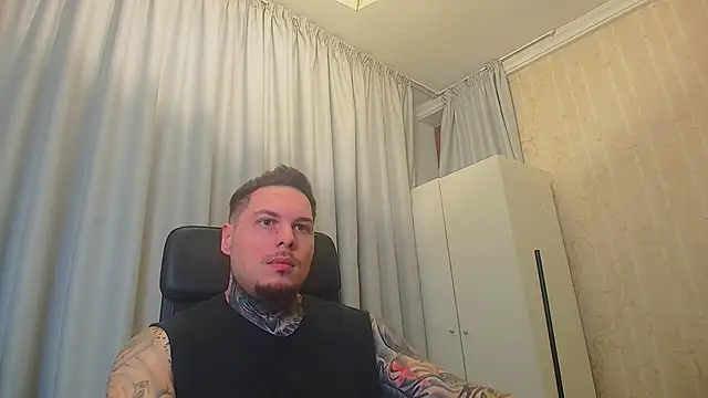 TroyStroud online show from December 16, 5:25 am