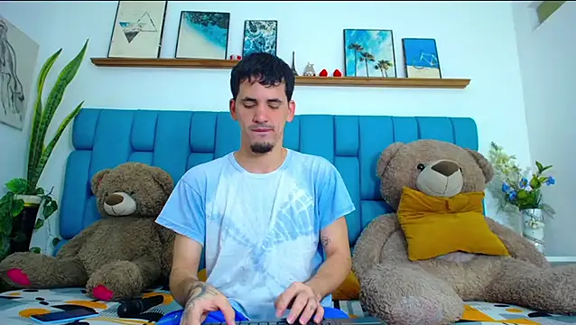 boy Dirty X online show from March 6, 5:26 am