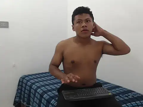 toomixxx online show from December 18, 10:39 pm