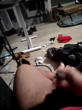 joaquinvaladez online show from March 26, 4:38 am