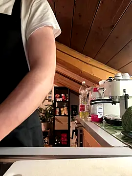 xbear00 online show from December 16, 4:14 pm