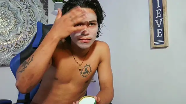 AndyKings 1 online show from April 14, 4:34 am