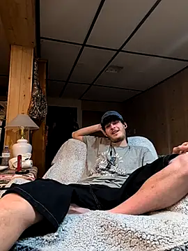 B8RHUNG online show from February 3, 1:14 am