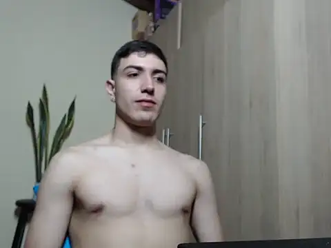 thiago collins9 online show from March 14, 4:08 am