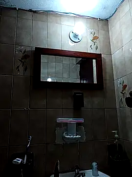 L hotcream online show from March 30, 8:43 pm