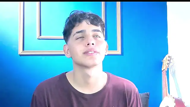 i-zusu online show from December 19, 9:06 am