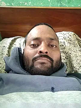 novio-de-la-tarde online show from February 5, 9:05 am