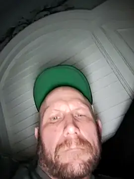 J-Dubbzxh online show from December 18, 10:06 pm