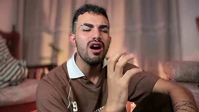 juancho hairy online show from February 3, 6:22 am