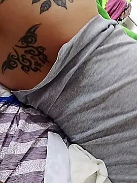 Yrresistible666 online show from March 9, 4:23 pm