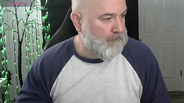 XJJ77x online show from February 25, 2:29 pm