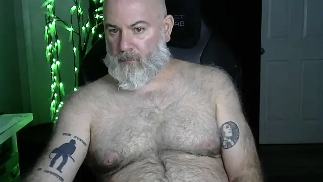 XJJ77x online show from August 1, 4:22 am