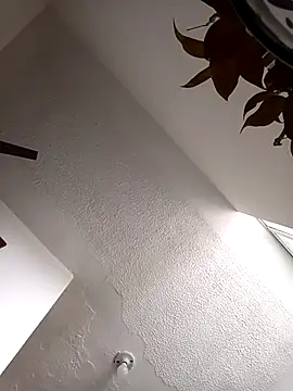 TheOliver  online show from February 13, 7:19 pm