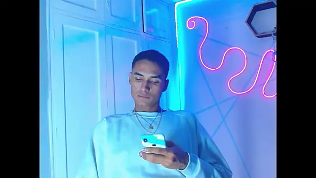 Sweet David  online show from January 6, 9:52 pm