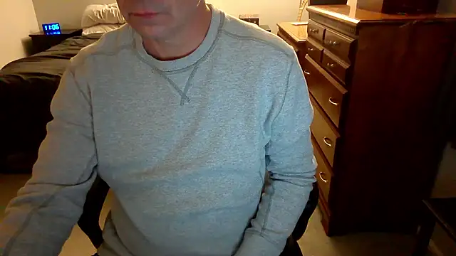 MatureSexy1700 online show from January 13, 4:06 am