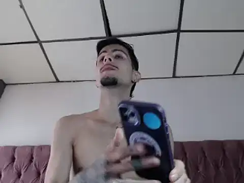 levconnor online show from January 12, 5:17 pm