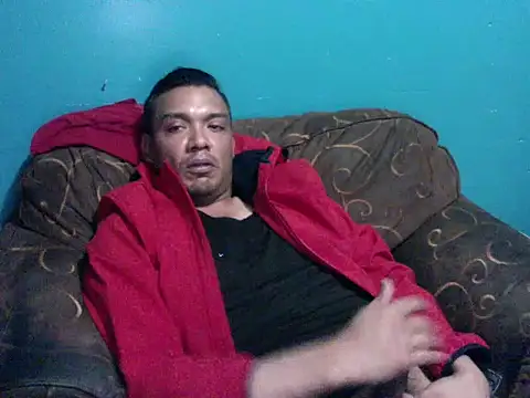 latinomoreno95 online show from March 6, 2:19 am