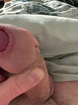 Draxla75 online show from April 4, 4:48 pm