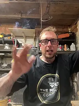 WIDBIGWHITECOCK online show from April 4, 5:15 am